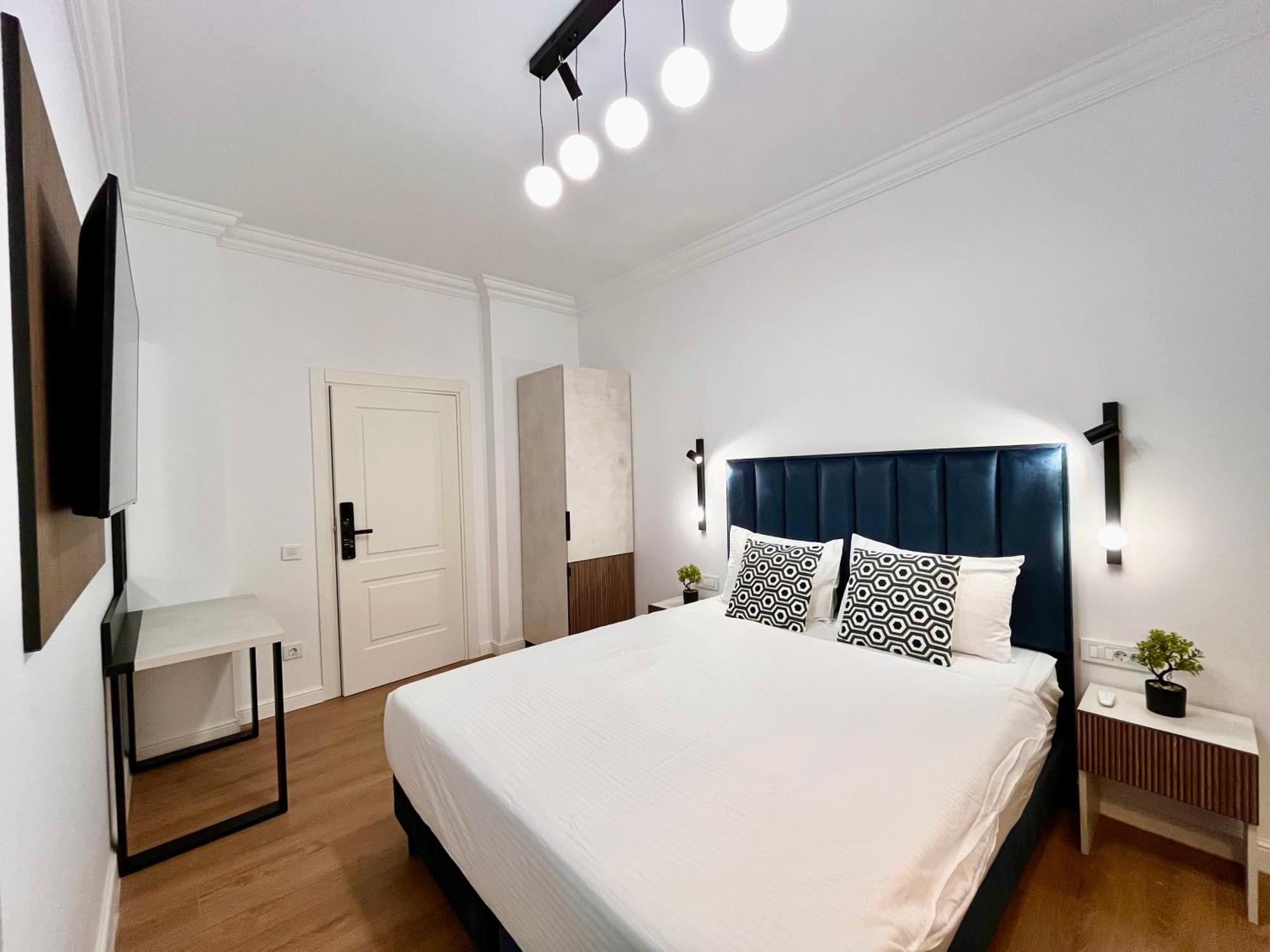The City Retreat Apart-Hotel Bucarest Esterno foto